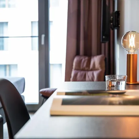 Ipartment מלון *